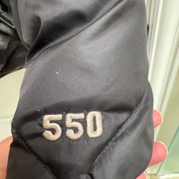 The North Face Girls Size Medium (10/12) Black & Plaid Reversible Puffer Jacket - Picture 5 of 15